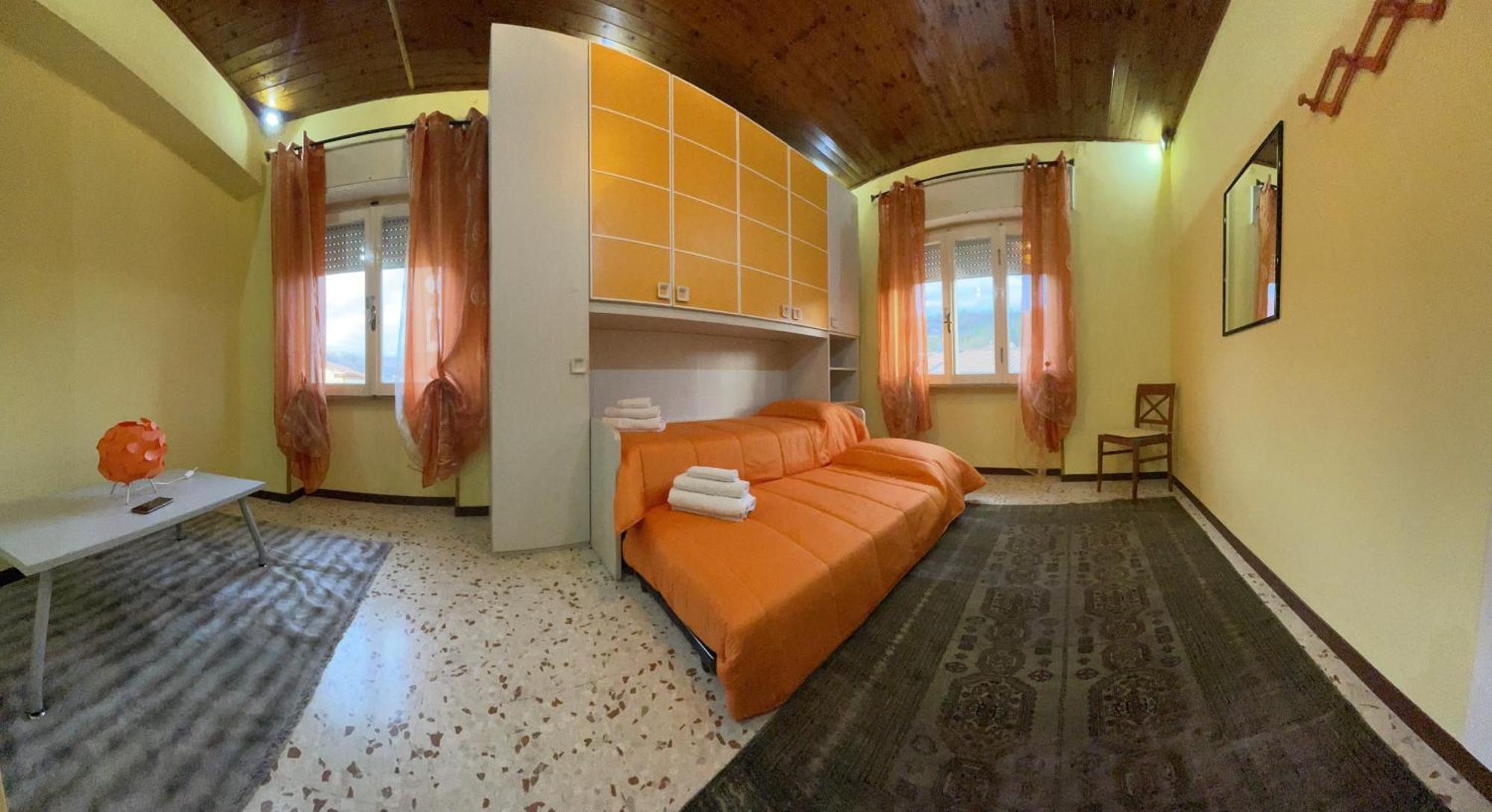 Al Campanile Centro Storico Ampio Luminoso E Panoramico Appartamento Trilocale Carsoli Εξωτερικό φωτογραφία