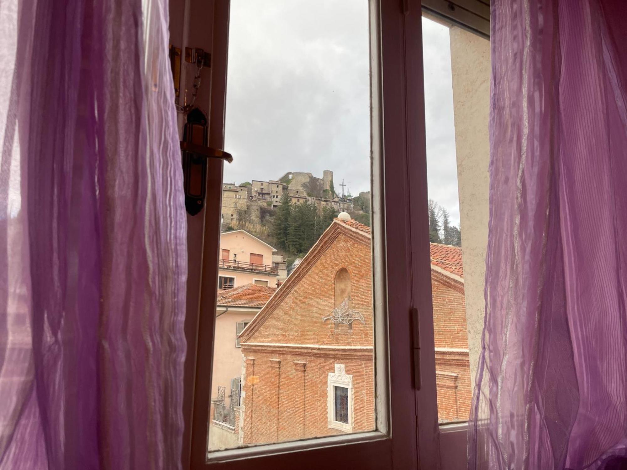 Al Campanile Centro Storico Ampio Luminoso E Panoramico Appartamento Trilocale Carsoli Εξωτερικό φωτογραφία